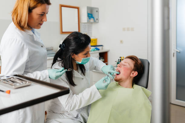 Best Walk-In Emergency Dentist in Clarendon, TX